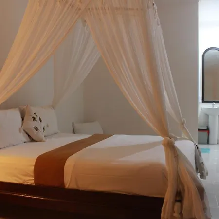 Dangin Mangkalan Homestay Munduk  Room photo