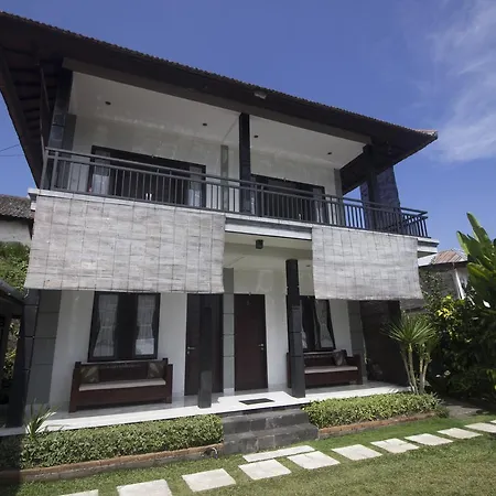 Dangin Mangkalan Homestay Munduk  Exterior photo